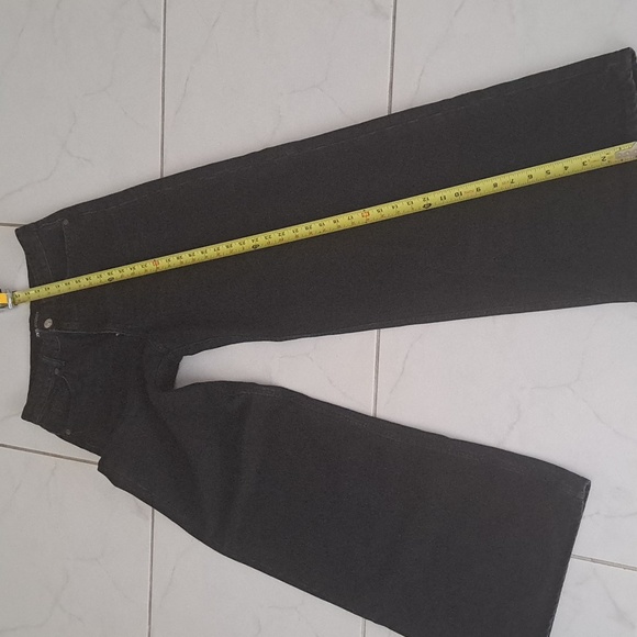 Zara Jean - Picture 5 of 5